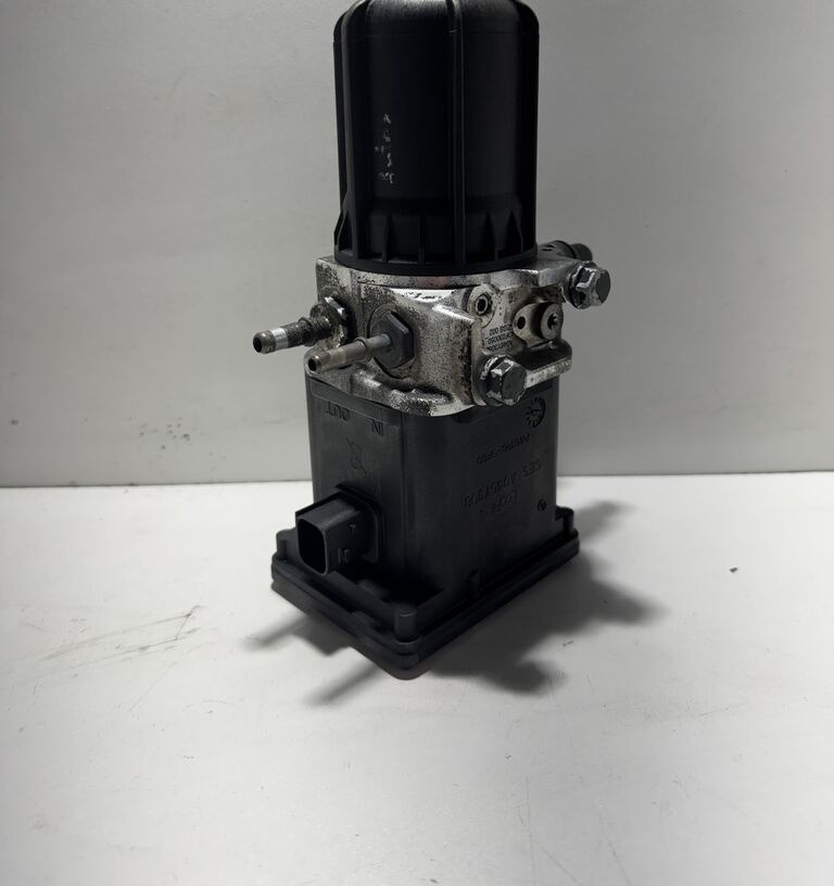 Mercedes-Benz Actros MP4 Antos Atego A0001405578 Mercedes-Benz Actros MP4 Antos Atego - Egzoz sistemi - Kamyon: fotoğraf 1 Mercedes-Benz Actros MP4 Antos Atego A0001405578 Mercedes-Benz Actros MP4 Antos Atego - Egzoz sistemi - Kamyon: fotoğraf 1