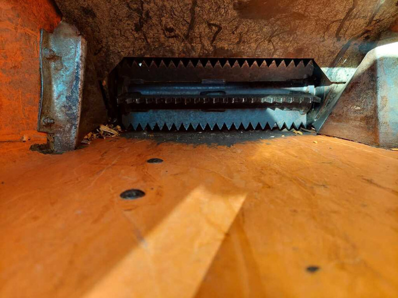 Eliet Prof 5 trailer - Ağaç parçalama makinesi: fotoğraf 2 Eliet Prof 5 trailer - Ağaç parçalama makinesi: fotoğraf 2