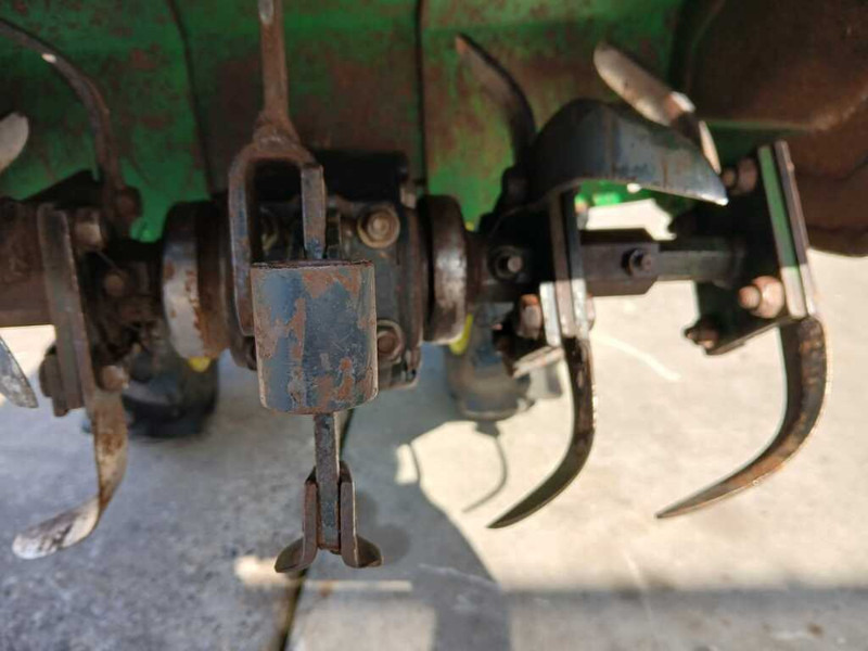 Küçük traktör Ferrari 307: fotoğraf 6 Küçük traktör Ferrari 307: fotoğraf 6