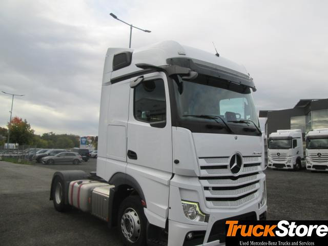 Mercedes-Benz Actros 1845 LS - Çekici: fotoğraf 2 Mercedes-Benz Actros 1845 LS - Çekici: fotoğraf 2