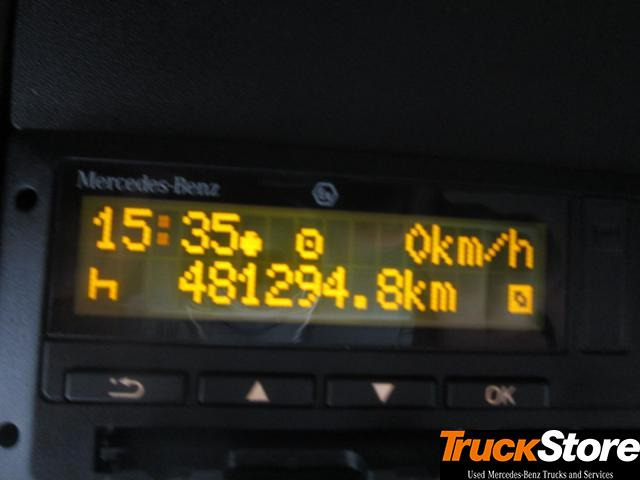 Mercedes-Benz Actros 1845 LS nRL - Çekici: fotoğraf 5 Mercedes-Benz Actros 1845 LS nRL - Çekici: fotoğraf 5