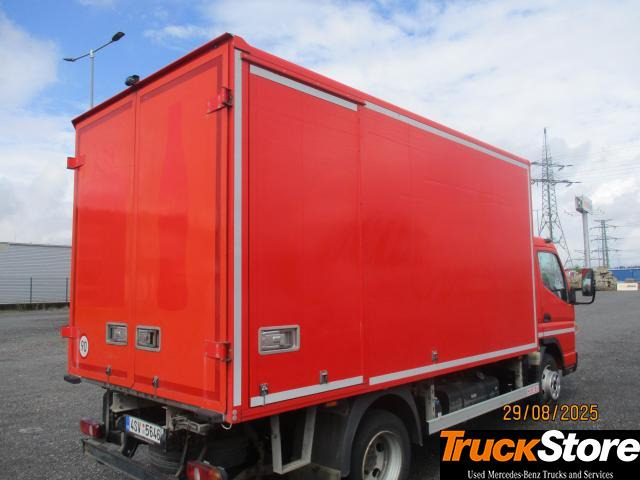 FUSO 7C15 - Kapalı kasa kamyonet: fotoğraf 3 FUSO 7C15 - Kapalı kasa kamyonet: fotoğraf 3