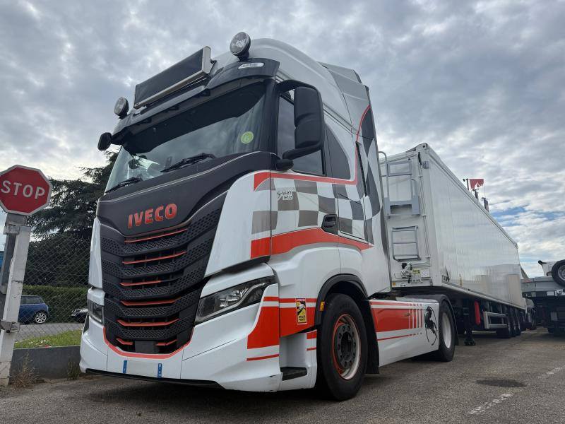 Iveco S-WAY 510 - Çekici: fotoğraf 1 Iveco S-WAY 510 - Çekici: fotoğraf 1