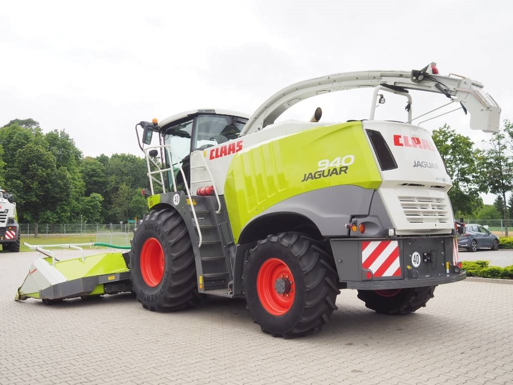 Claas Jaguar 940 4WD + Orbis 600 SD - Silaj makinesi: fotoğraf 2 Claas Jaguar 940 4WD + Orbis 600 SD - Silaj makinesi: fotoğraf 2
