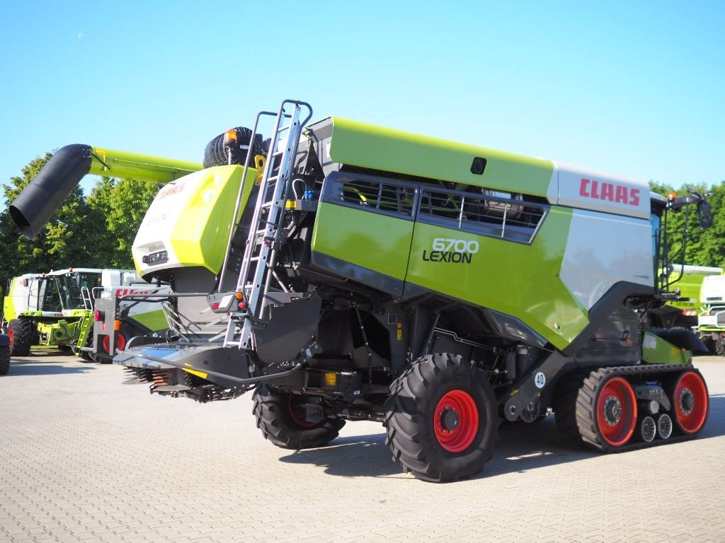 Claas Lexion 6700TT GPS + V770 - Biçerdöver: fotoğraf 3 Claas Lexion 6700TT GPS + V770 - Biçerdöver: fotoğraf 3