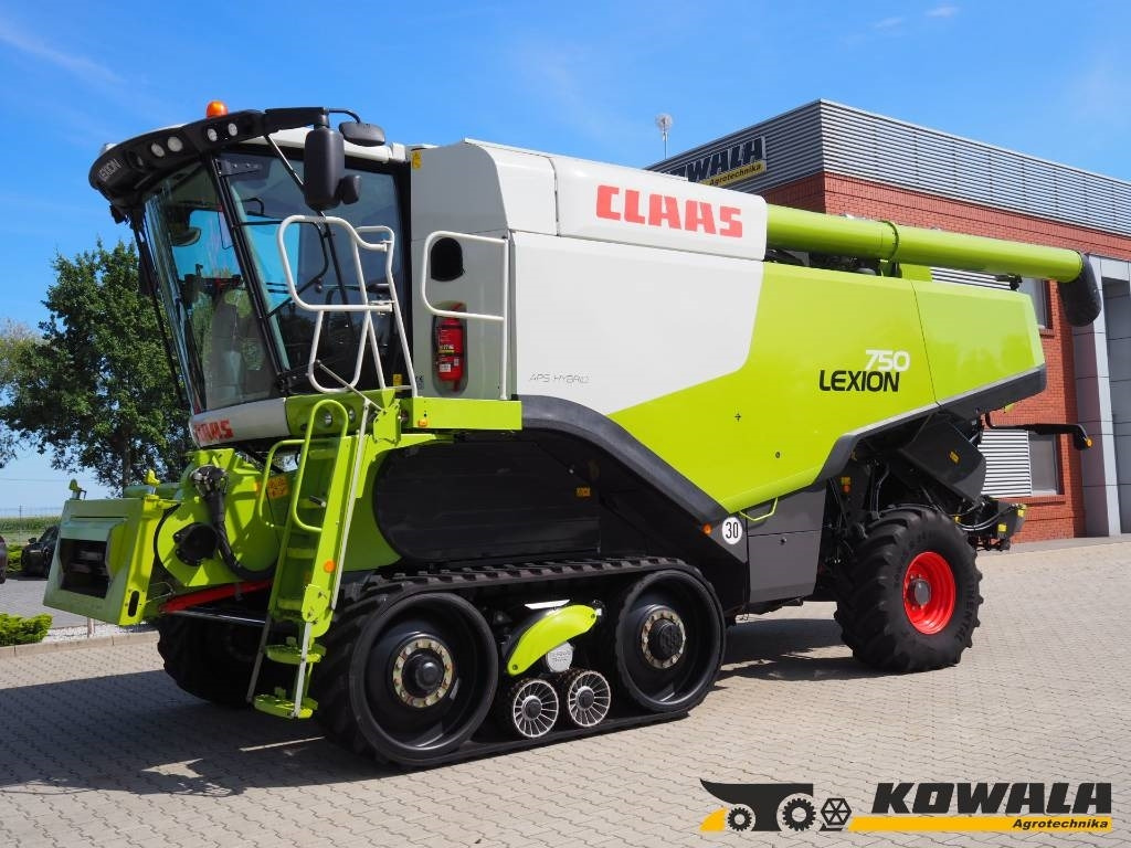 Claas Lexion 750TT + V900 - Biçerdöver: fotoğraf 1 Claas Lexion 750TT + V900 - Biçerdöver: fotoğraf 1