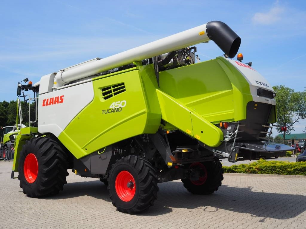 Claas Tucano 450 + V770 - Biçerdöver: fotoğraf 2 Claas Tucano 450 + V770 - Biçerdöver: fotoğraf 2