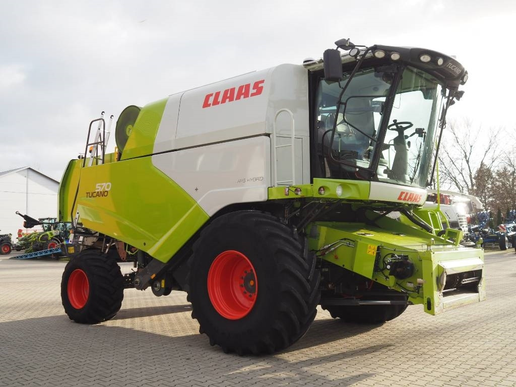 Claas Tucano 570 GPS + V770 - Biçerdöver: fotoğraf 4 Claas Tucano 570 GPS + V770 - Biçerdöver: fotoğraf 4