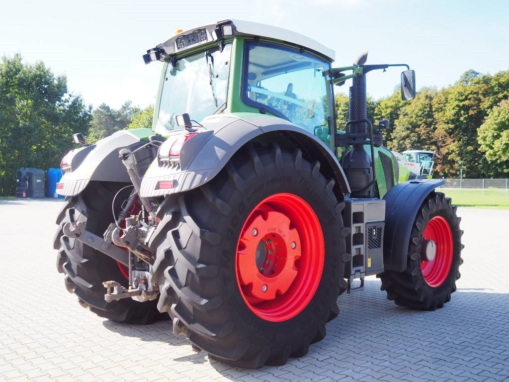 Fendt 828 Vario S4 ProfiPlus, GPS - Traktör: fotoğraf 3 Fendt 828 Vario S4 ProfiPlus, GPS - Traktör: fotoğraf 3