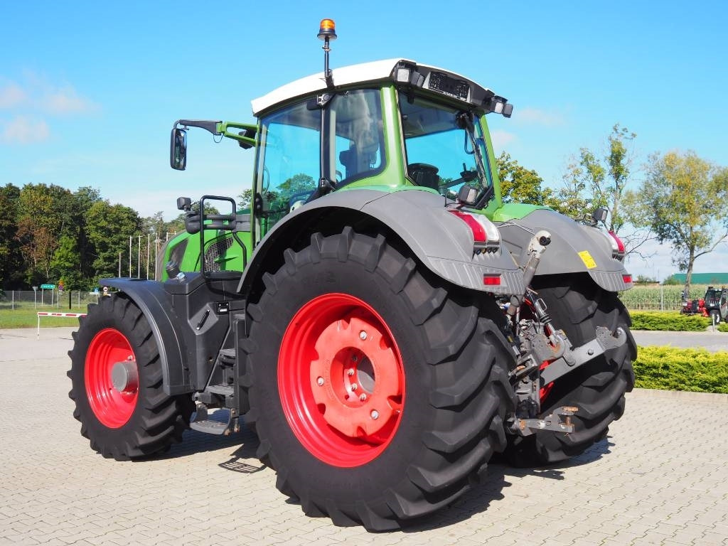 Fendt 828 Vario S4 ProfiPlus, GPS - Traktör: fotoğraf 2 Fendt 828 Vario S4 ProfiPlus, GPS - Traktör: fotoğraf 2