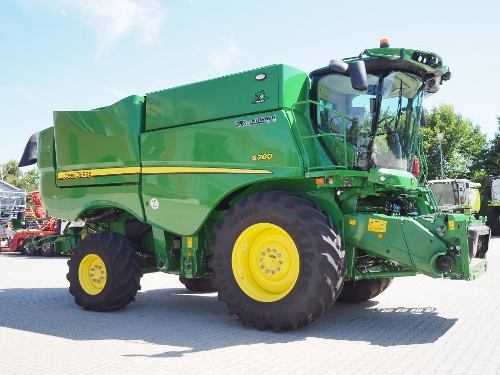 John Deere S780 + 730X - Biçerdöver: fotoğraf 4 John Deere S780 + 730X - Biçerdöver: fotoğraf 4