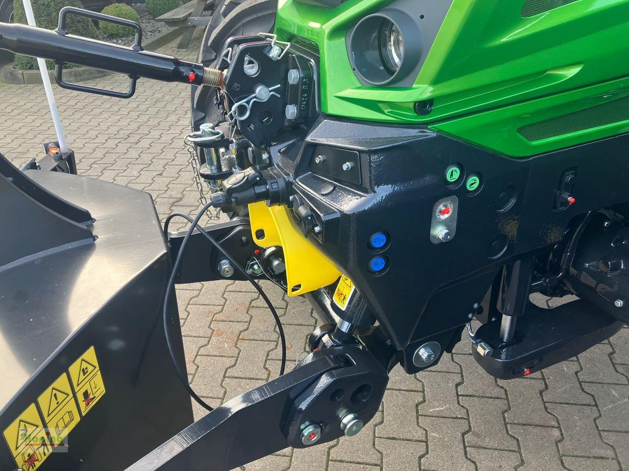 Deutz-Fahr 6180 TTV 30 Jahre Edition finansal kiralama Deutz-Fahr 6180 TTV 30 Jahre Edition: fotoğraf 9 Deutz-Fahr 6180 TTV 30 Jahre Edition finansal kiralama Deutz-Fahr 6180 TTV 30 Jahre Edition: fotoğraf 9