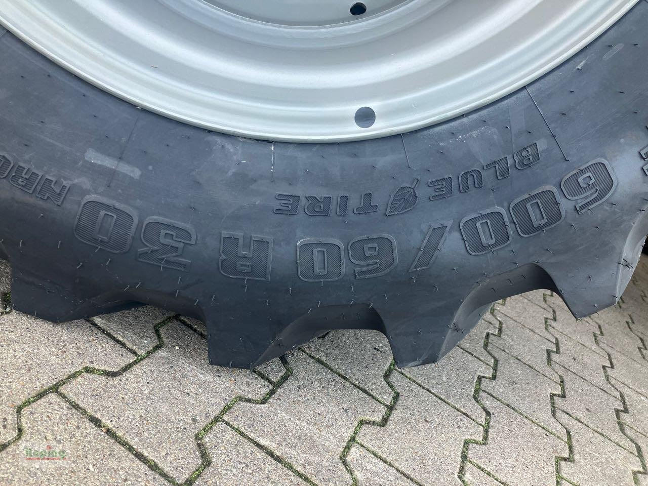 Deutz-Fahr 6180 TTV 30 Jahre Edition finansal kiralama Deutz-Fahr 6180 TTV 30 Jahre Edition: fotoğraf 10 Deutz-Fahr 6180 TTV 30 Jahre Edition finansal kiralama Deutz-Fahr 6180 TTV 30 Jahre Edition: fotoğraf 10