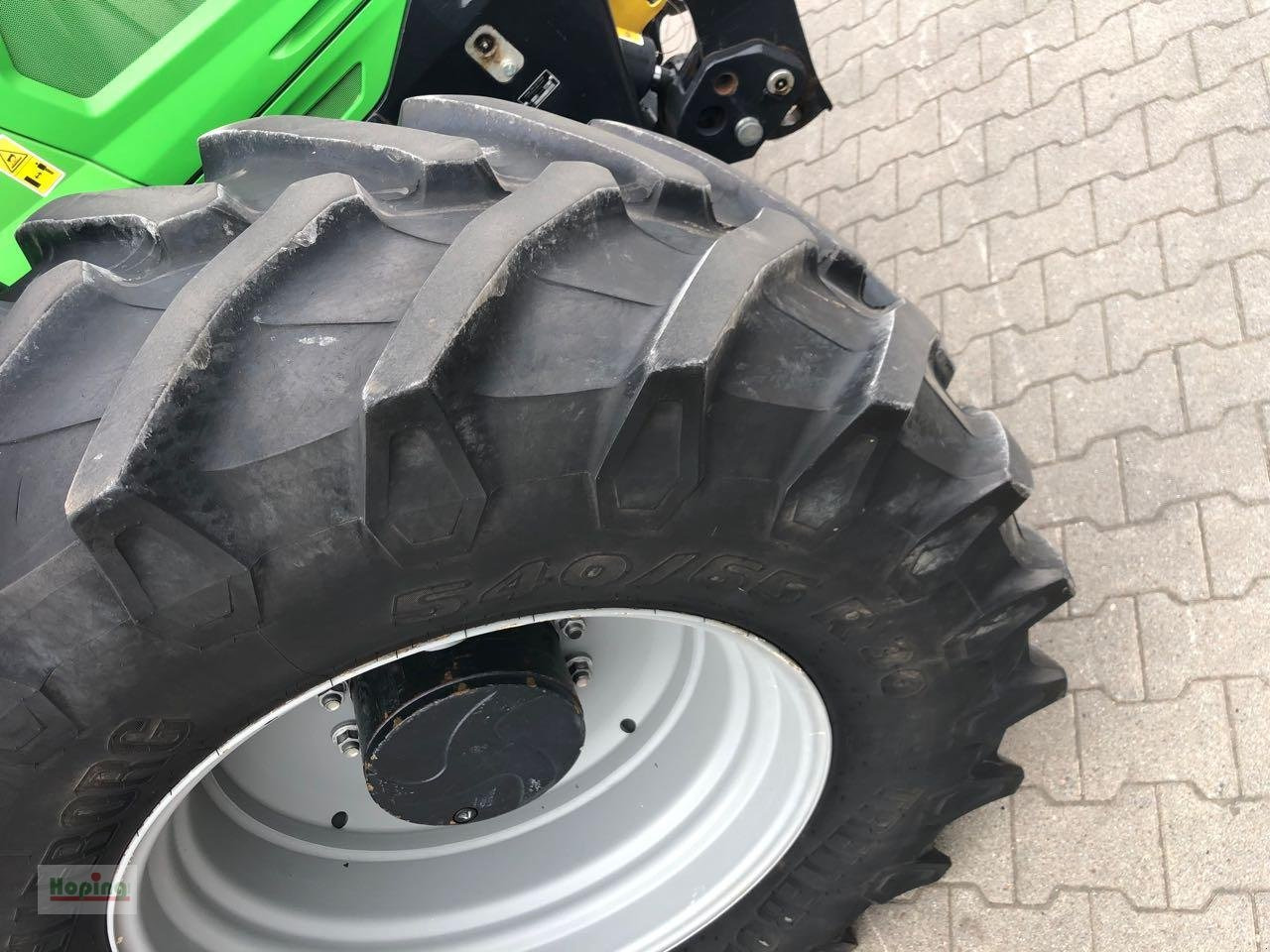 Deutz-Fahr 6185 Agrotron TTV - Traktör: fotoğraf 5 Deutz-Fahr 6185 Agrotron TTV - Traktör: fotoğraf 5