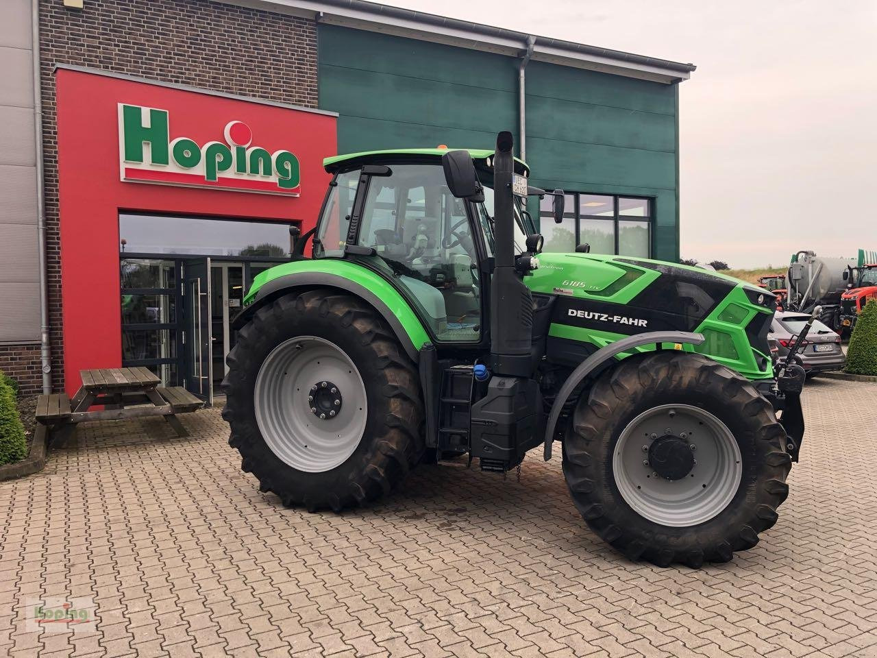 Deutz-Fahr 6185 TTV - Traktör: fotoğraf 2 Deutz-Fahr 6185 TTV - Traktör: fotoğraf 2