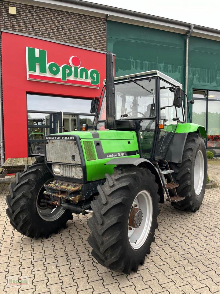 Deutz-Fahr DX 4.51 - Traktör: fotoğraf 1 Deutz-Fahr DX 4.51 - Traktör: fotoğraf 1