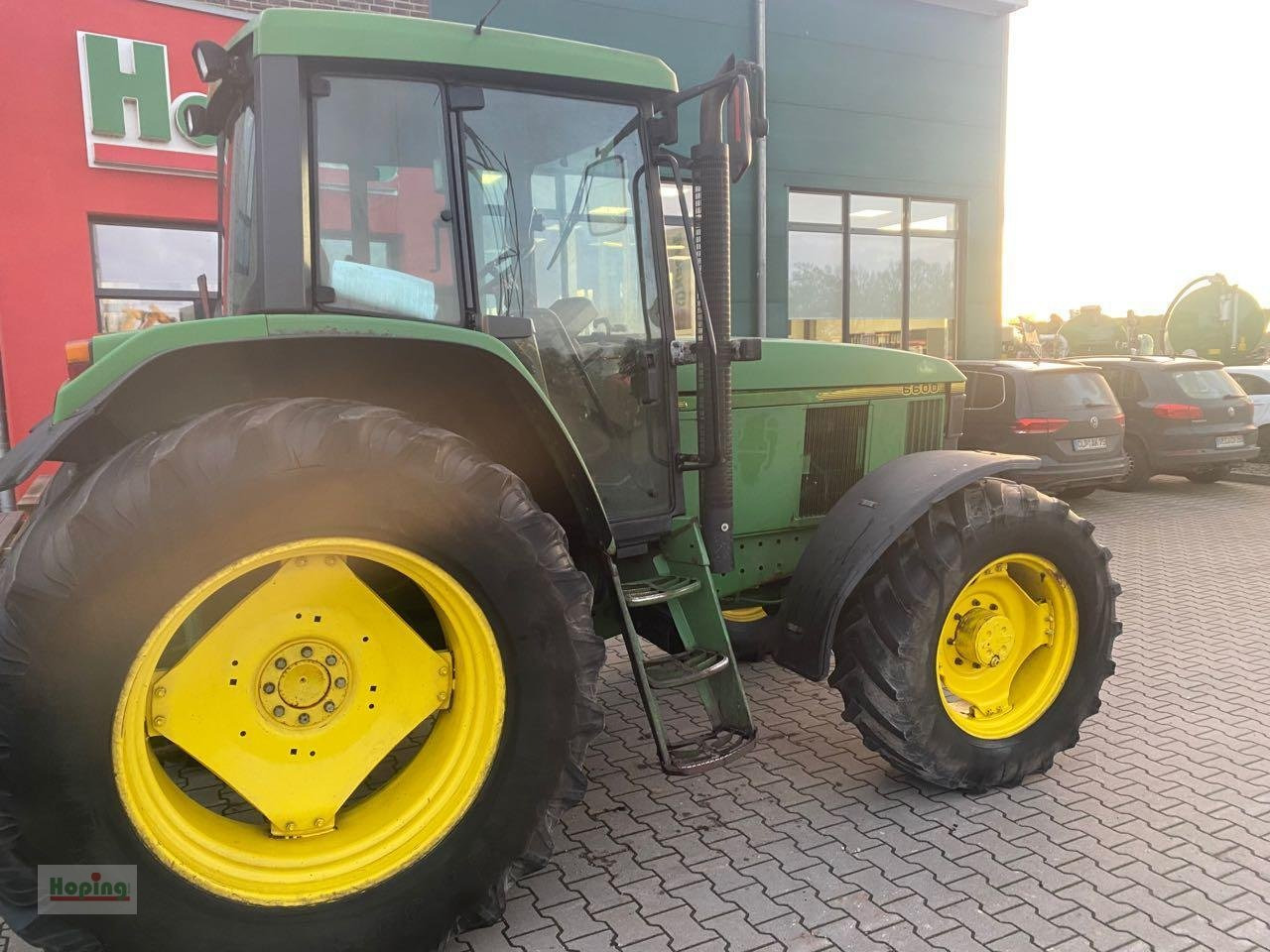 Traktör John Deere 6600: fotoğraf 12