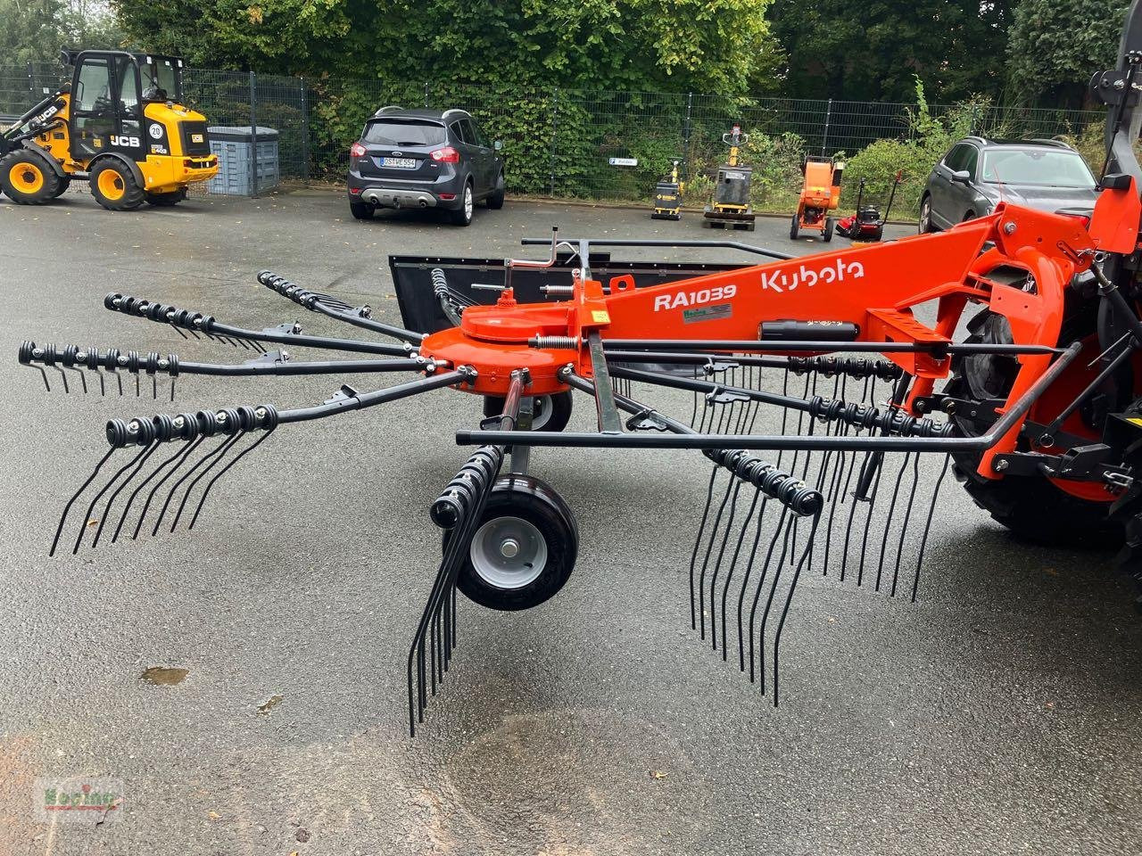 Kubota RA 1039 - Ot toplama tırmığı: fotoğraf 4 Kubota RA 1039 - Ot toplama tırmığı: fotoğraf 4