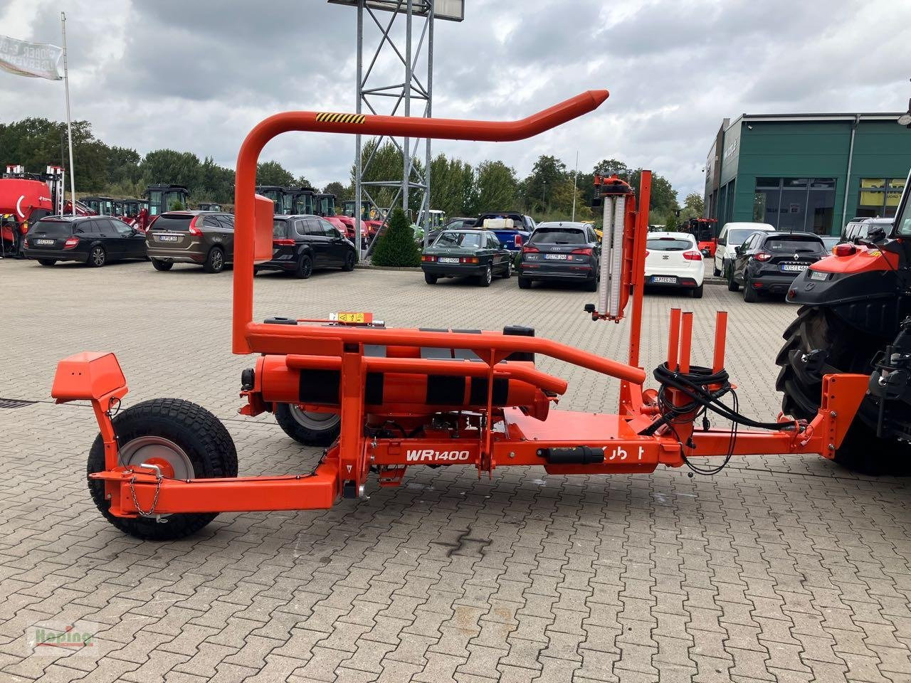 Kubota WR1400 - Silaj paketleme makinesi: fotoğraf 4 Kubota WR1400 - Silaj paketleme makinesi: fotoğraf 4