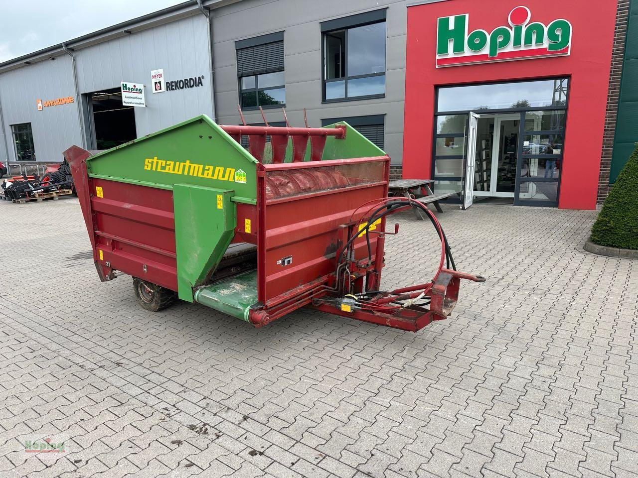 Strautmann Blockverteilwagen - Yem mikseri: fotoğraf 2 Strautmann Blockverteilwagen - Yem mikseri: fotoğraf 2