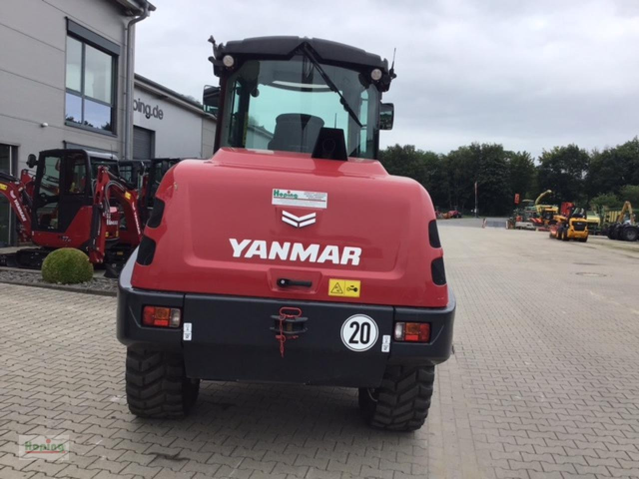 Tekerlekli yükleyici Yanmar V120/5: fotoğraf 6