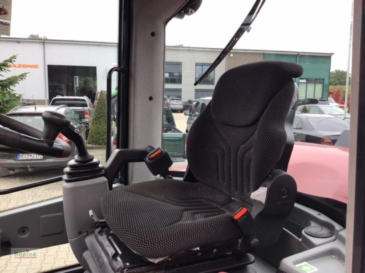 Tekerlekli yükleyici Yanmar V120/5: fotoğraf 7