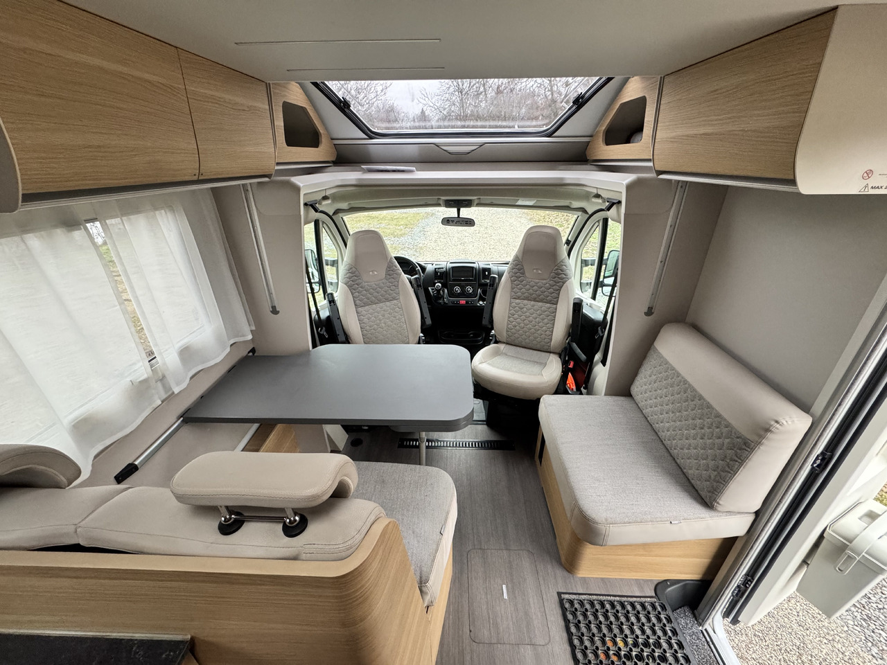 Adria Matrix M 670 SL - Karavan: fotoğraf 5 Adria Matrix M 670 SL - Karavan: fotoğraf 5