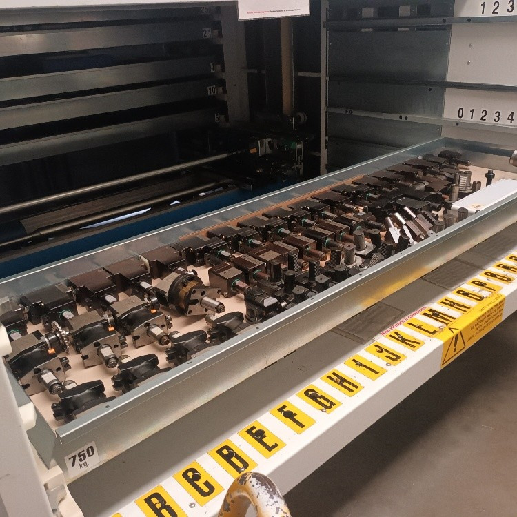 Tornio Cnc a due torrette Gildemeister TWIN 90 - Metal torna tezgahı: fotoğraf 5 Tornio Cnc a due torrette Gildemeister TWIN 90 - Metal torna tezgahı: fotoğraf 5