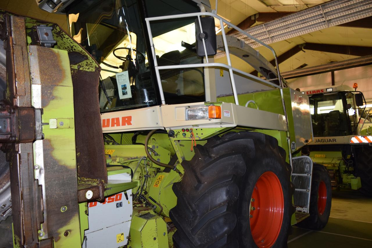 CLAAS Jaguar 820 - Silaj makinesi: fotoğraf 5 CLAAS Jaguar 820 - Silaj makinesi: fotoğraf 5