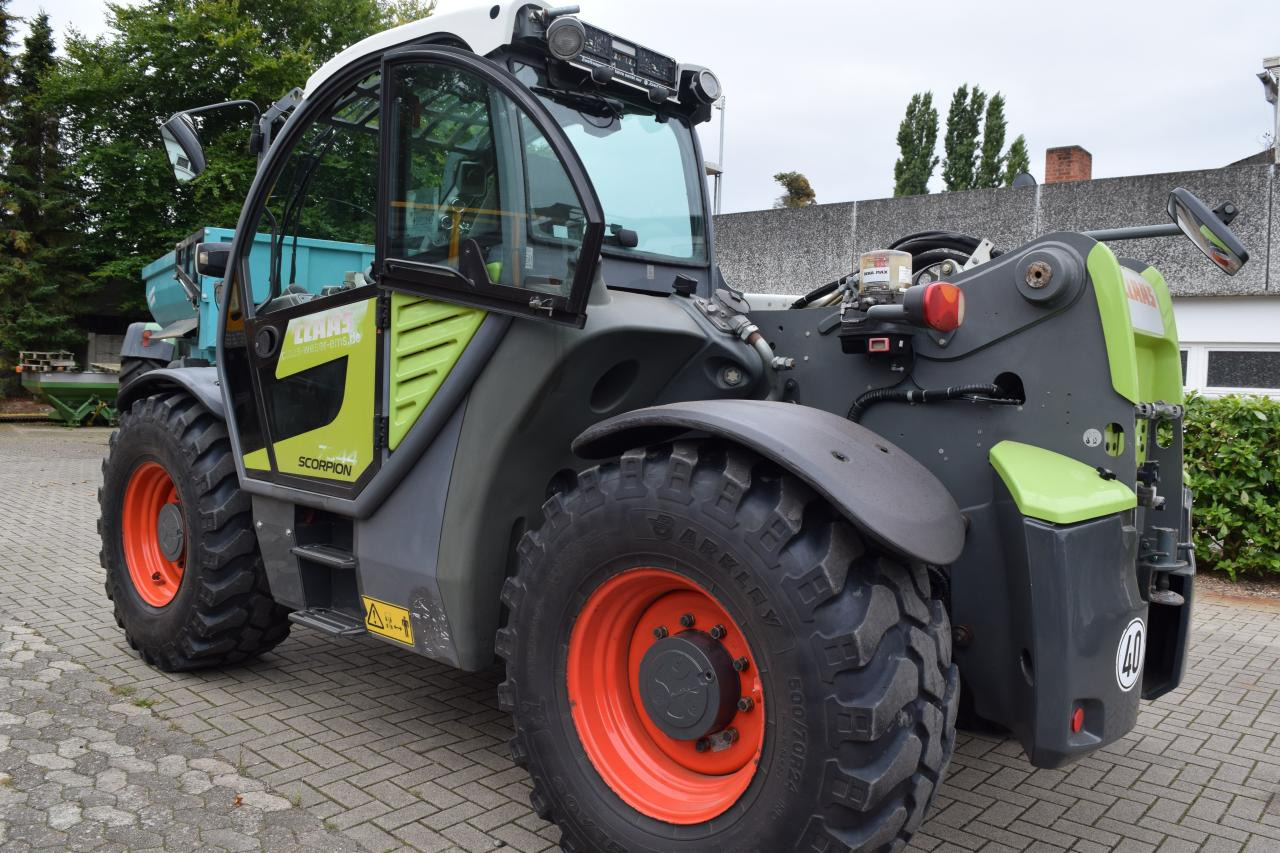 CLAAS SCORPION 7044 - Teleskopik yükleyici: fotoğraf 4 CLAAS SCORPION 7044 - Teleskopik yükleyici: fotoğraf 4