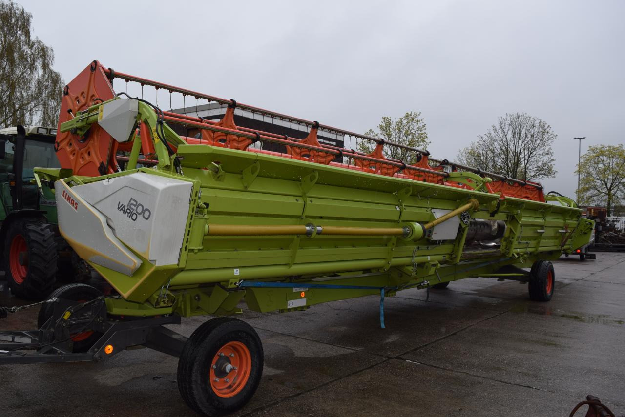 CLAAS V 1200 Vario *Schneidwerk* - Biçerdöver tablası: fotoğraf 4 CLAAS V 1200 Vario *Schneidwerk* - Biçerdöver tablası: fotoğraf 4