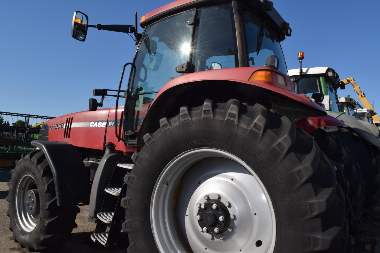 Case-IH MX 230 Magnum - Traktör: fotoğraf 4 Case-IH MX 230 Magnum - Traktör: fotoğraf 4