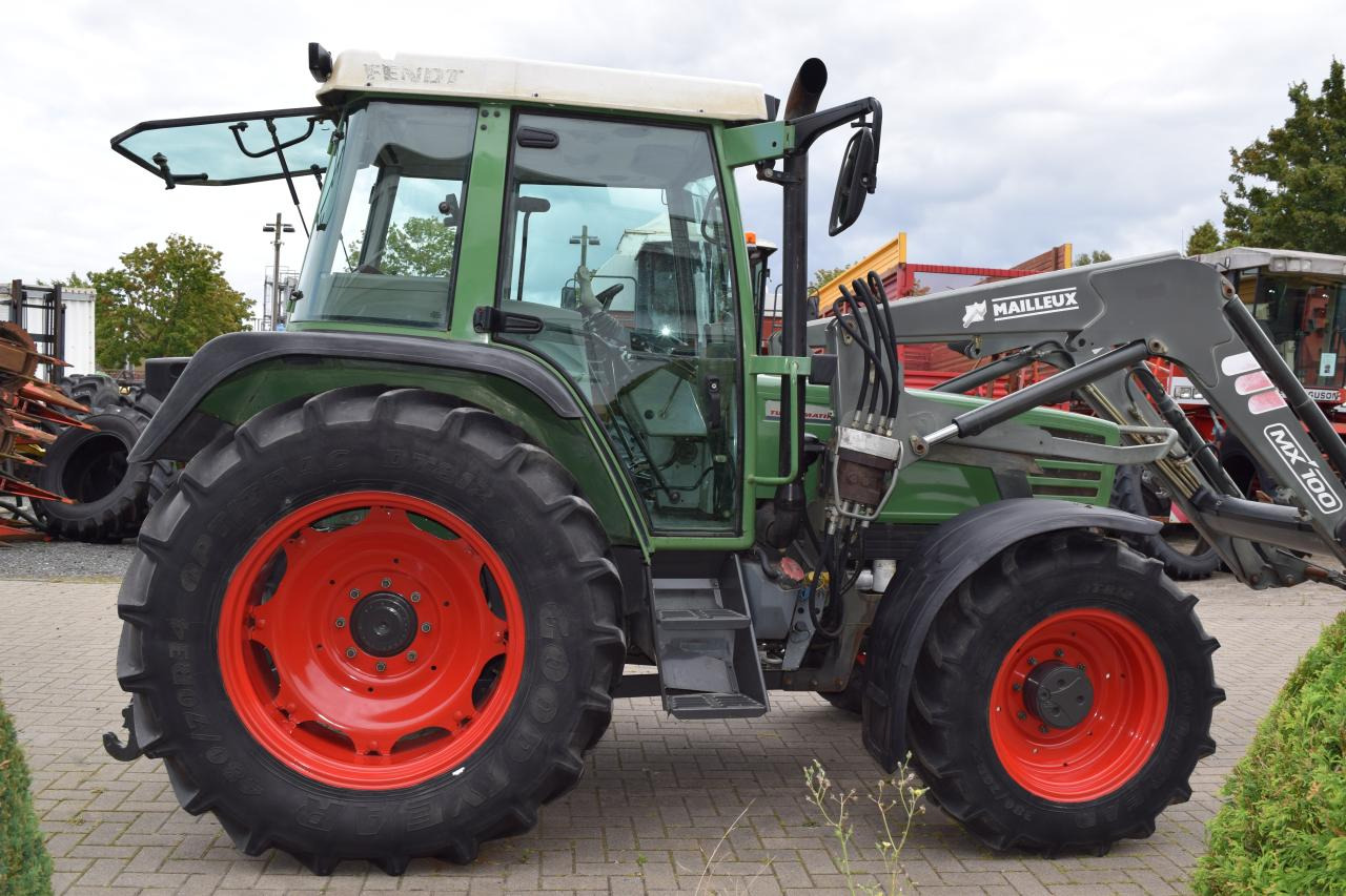 Fendt Farmer 309 C - Traktör: fotoğraf 2 Fendt Farmer 309 C - Traktör: fotoğraf 2