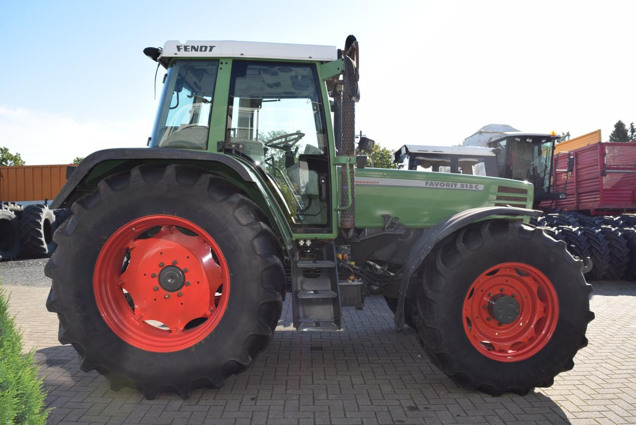 Fendt Favorit 512 - Traktör: fotoğraf 1 Fendt Favorit 512 - Traktör: fotoğraf 1
