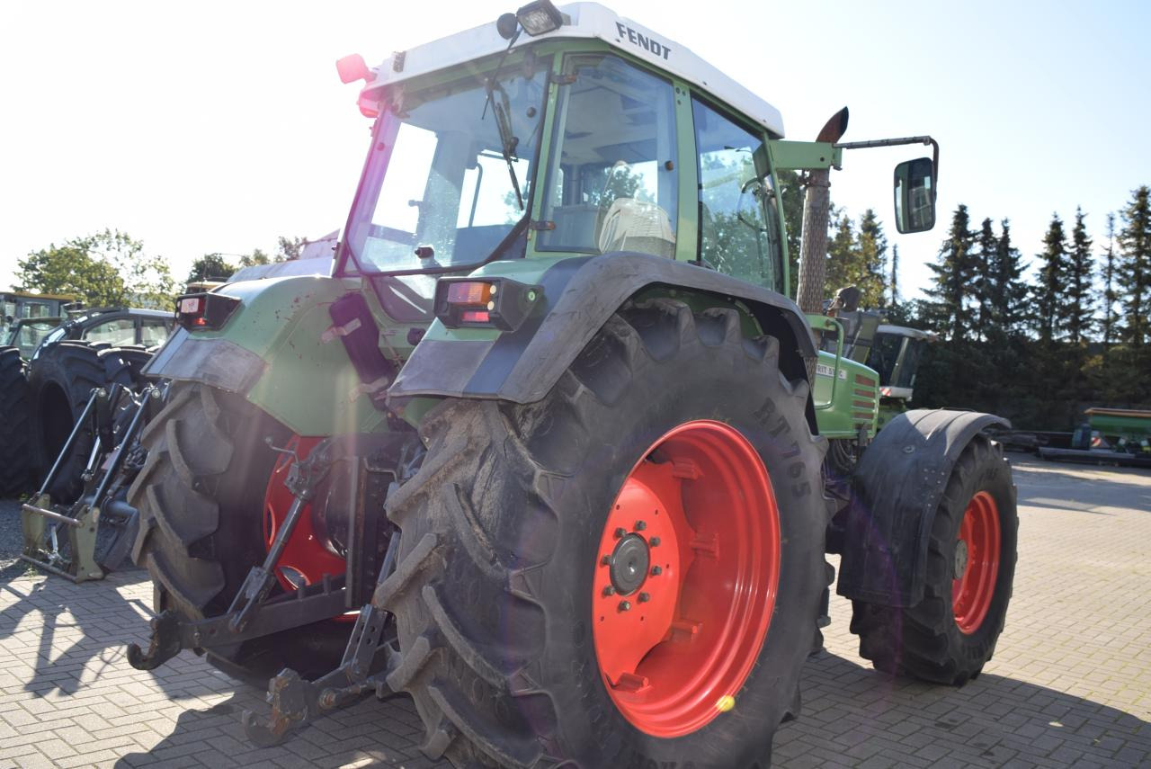 Fendt Favorit 512 - Traktör: fotoğraf 4 Fendt Favorit 512 - Traktör: fotoğraf 4