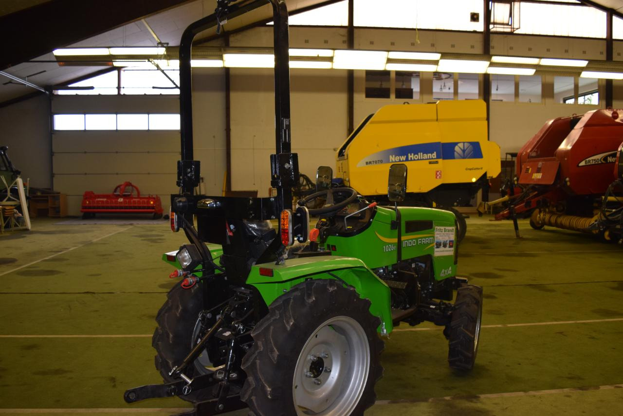 INDO 1026e Klein-/Schmalspurtraktor - Yüksek çatılı traktör: fotoğraf 5 INDO 1026e Klein-/Schmalspurtraktor - Yüksek çatılı traktör: fotoğraf 5