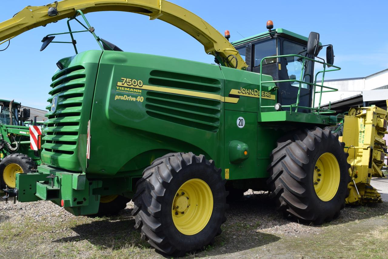 John Deere 7400 - Silaj makinesi: fotoğraf 4 John Deere 7400 - Silaj makinesi: fotoğraf 4