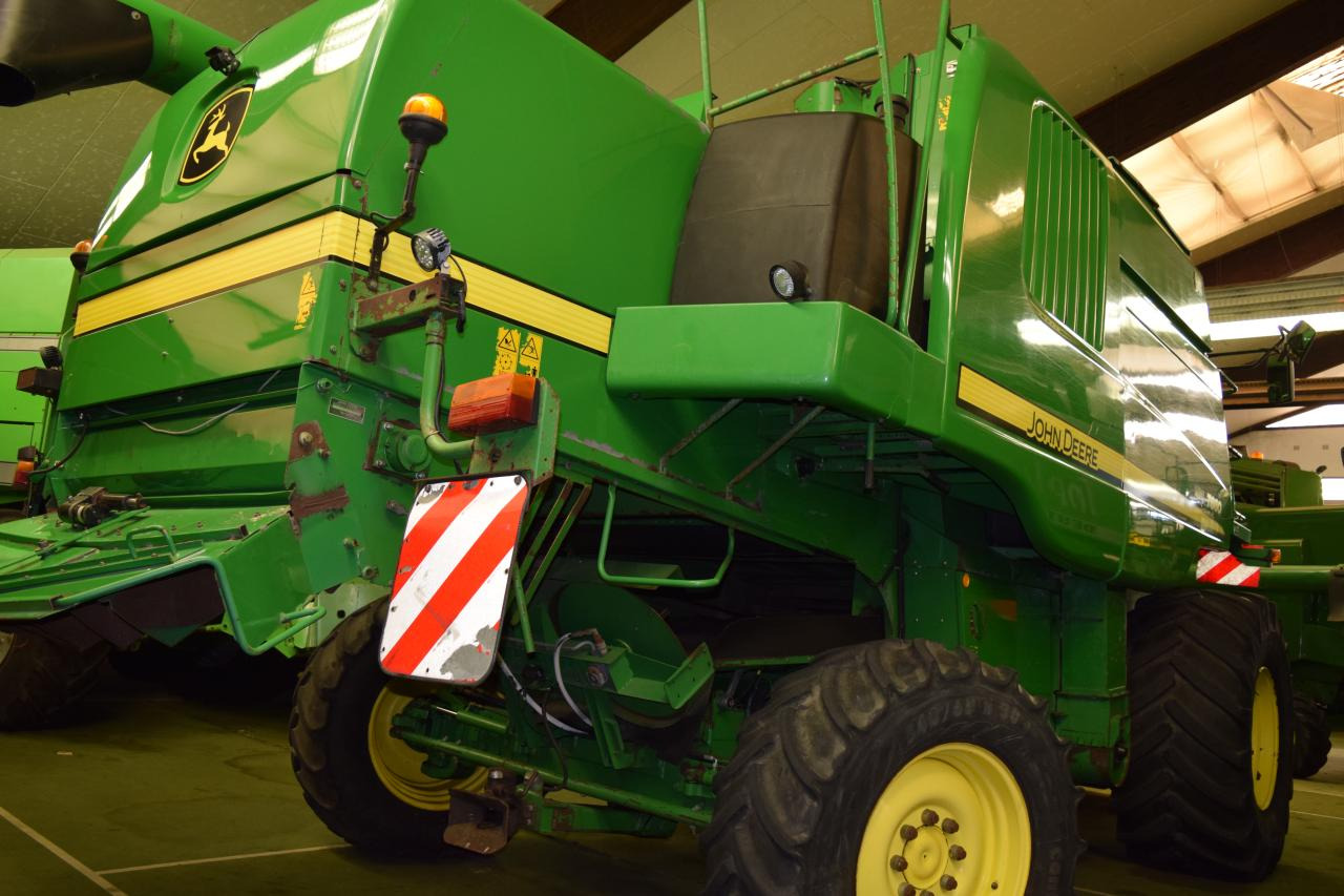 John Deere T 660 HM - Biçerdöver: fotoğraf 4 John Deere T 660 HM - Biçerdöver: fotoğraf 4