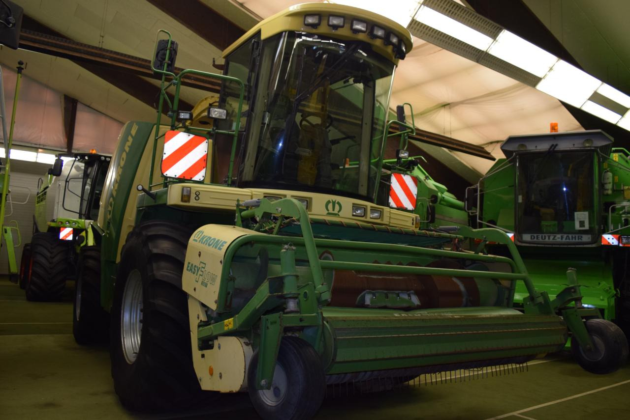 Krone BIG X 1000 - Silaj makinesi: fotoğraf 2 Krone BIG X 1000 - Silaj makinesi: fotoğraf 2