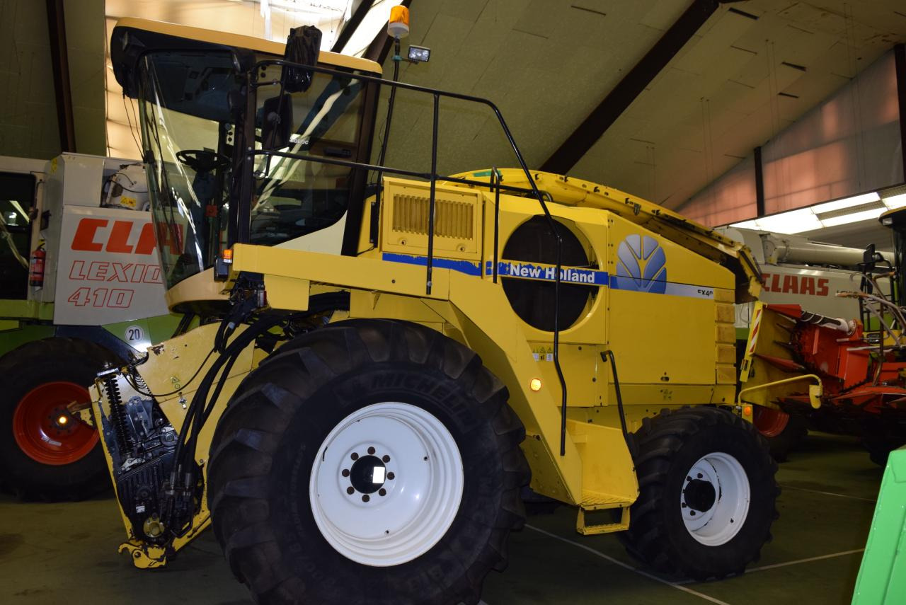 New Holland FX 40 - Silaj makinesi: fotoğraf 3 New Holland FX 40 - Silaj makinesi: fotoğraf 3
