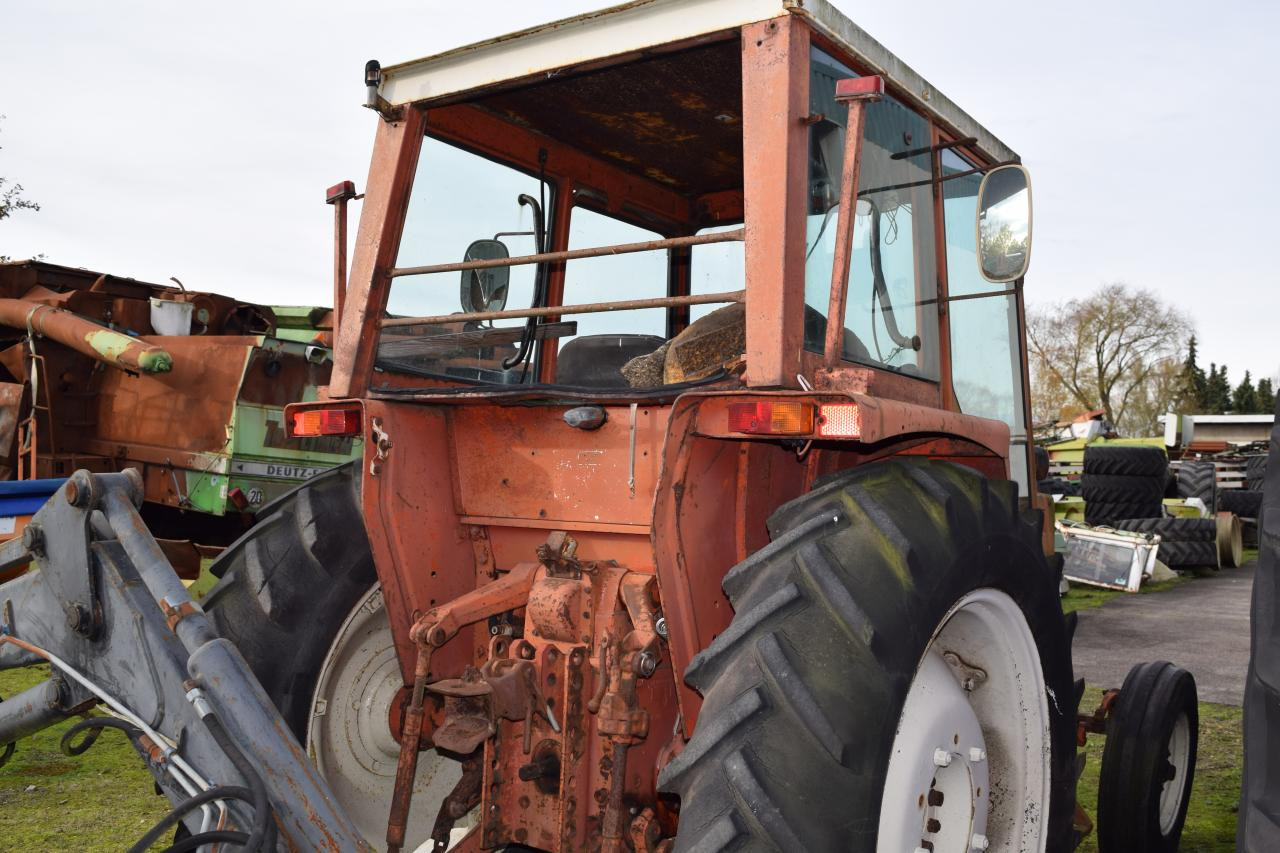 Renault 651 - Traktör: fotoğraf 5 Renault 651 - Traktör: fotoğraf 5