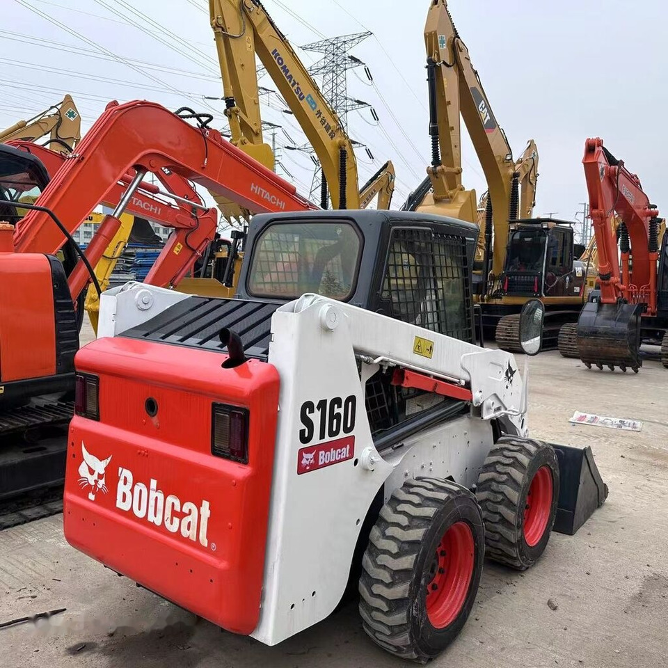 Bobcat S160 - Mini yükleyici: fotoğraf 3 Bobcat S160 - Mini yükleyici: fotoğraf 3