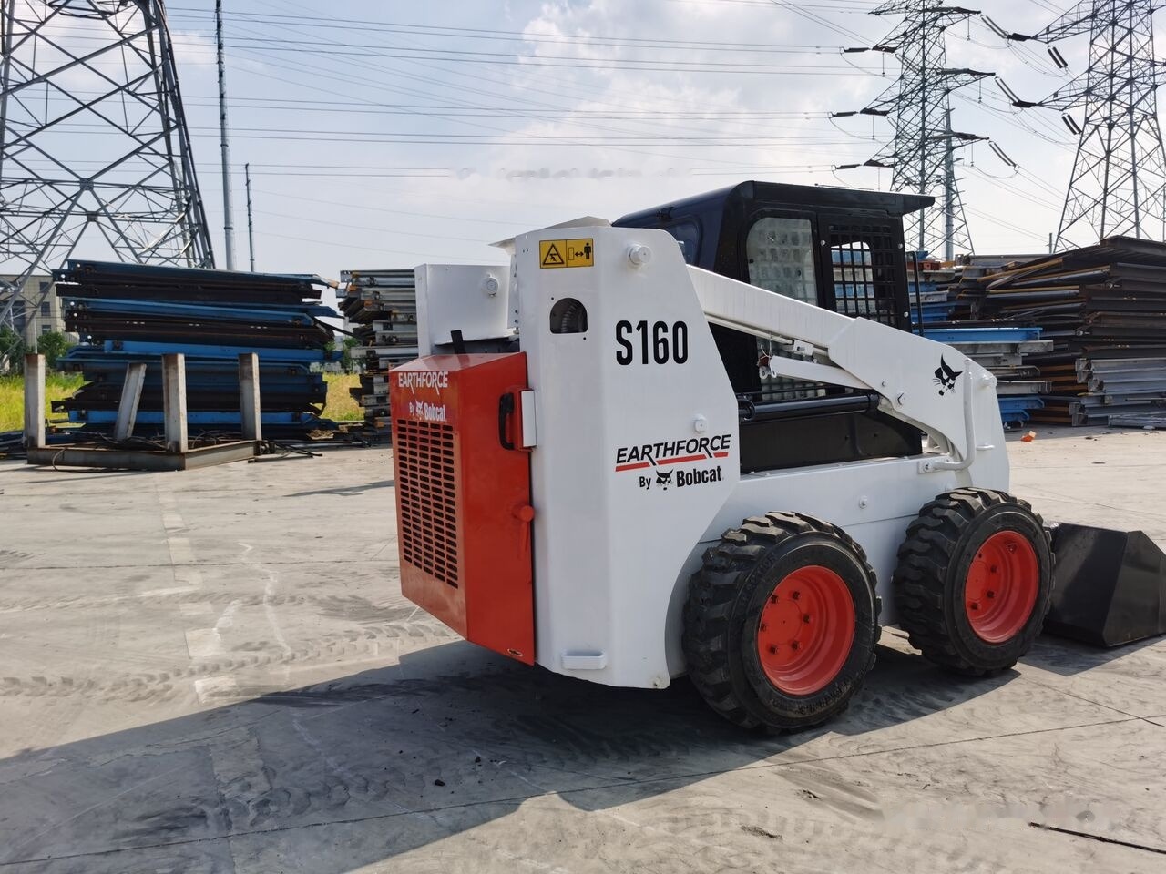 Bobcat S160 - Mini yükleyici: fotoğraf 3 Bobcat S160 - Mini yükleyici: fotoğraf 3