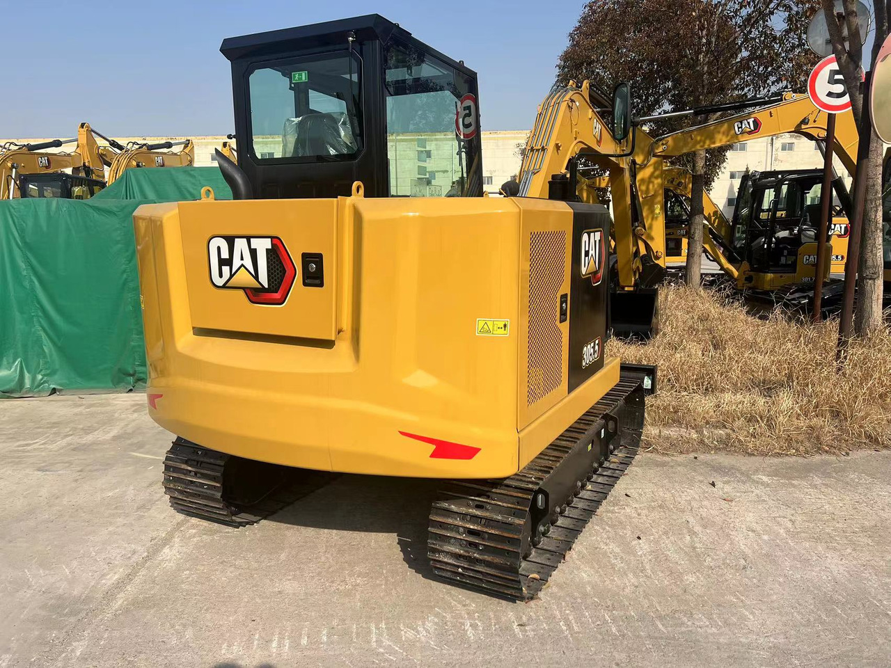 CAT 305.5 - Mini ekskavatör: fotoğraf 2 CAT 305.5 - Mini ekskavatör: fotoğraf 2