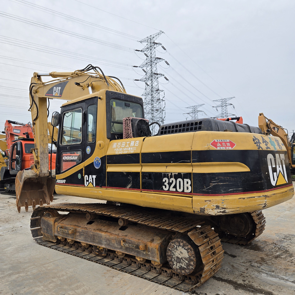 CATERPILLAR 320B - Paletli ekskavatör: fotoğraf 2 CATERPILLAR 320B - Paletli ekskavatör: fotoğraf 2