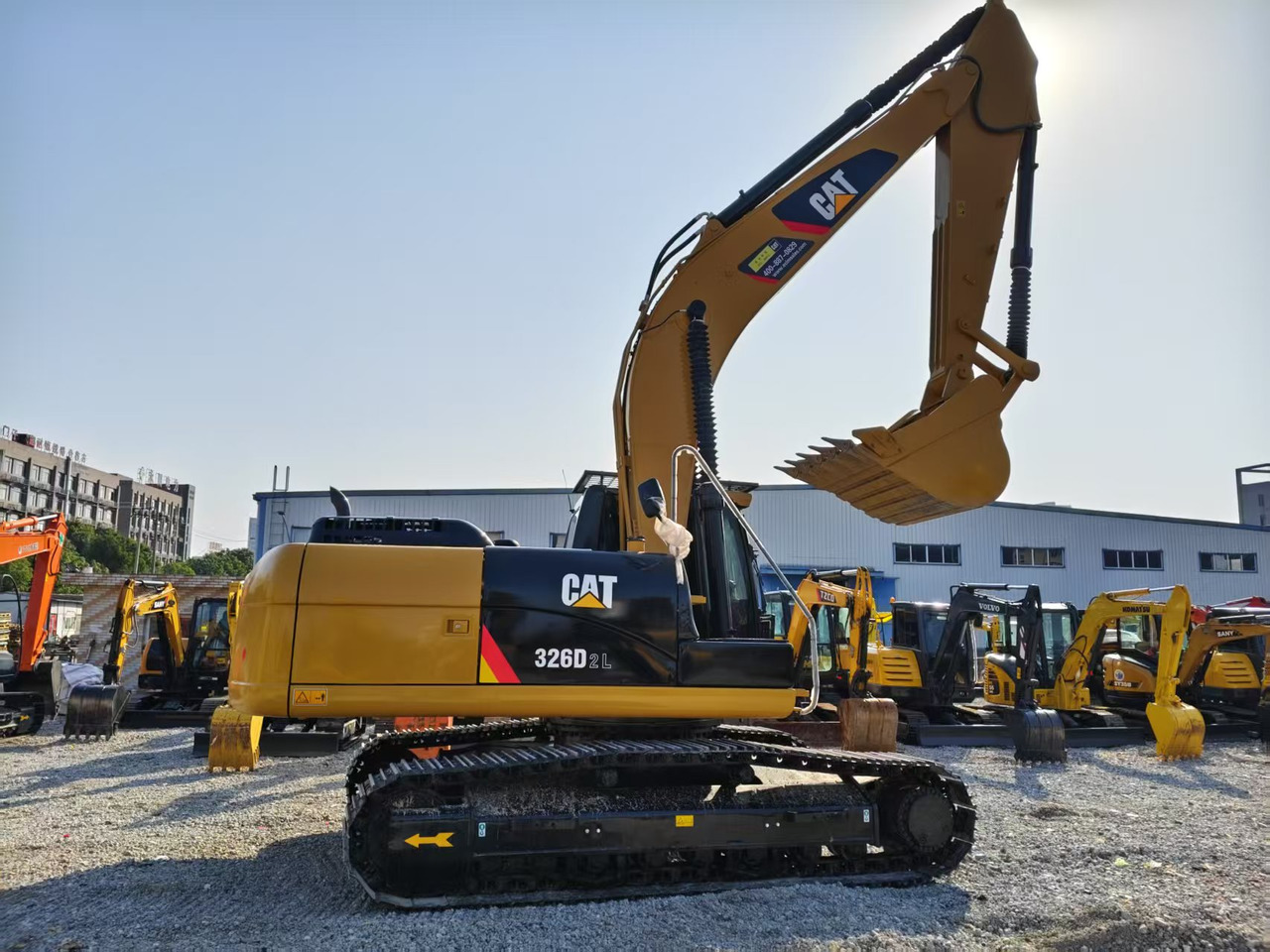 CATERPILLAR 326D2L - Yıkım ekskavatör: fotoğraf 1 CATERPILLAR 326D2L - Yıkım ekskavatör: fotoğraf 1