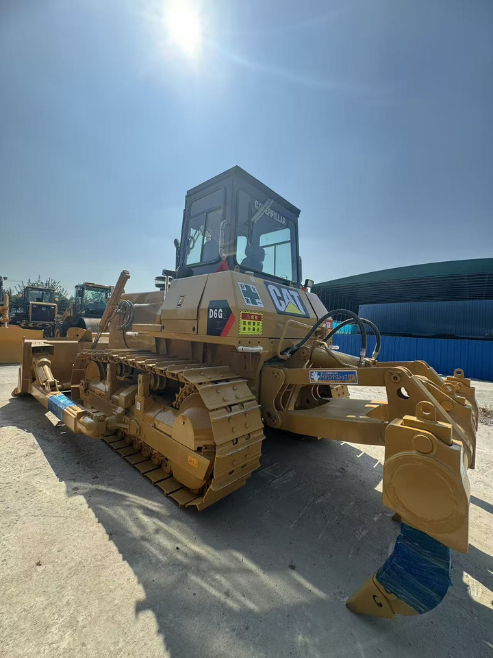 CATERPILLAR D6G - Buldozer: fotoğraf 3 CATERPILLAR D6G - Buldozer: fotoğraf 3