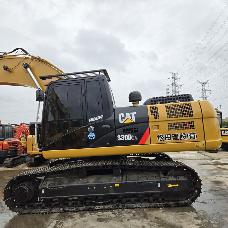 Caterpillar 330D2 - Paletli ekskavatör: fotoğraf 1 Caterpillar 330D2 - Paletli ekskavatör: fotoğraf 1