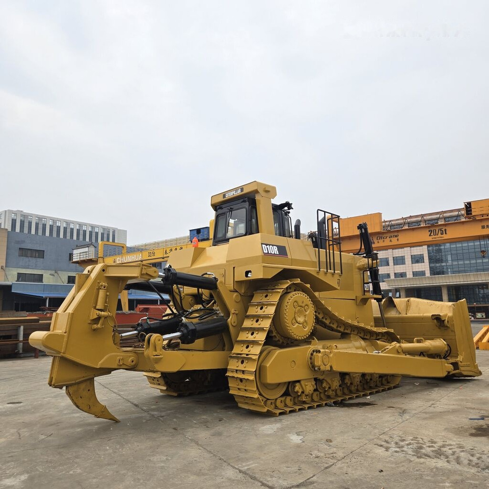 Caterpillar D10R - Buldozer: fotoğraf 2 Caterpillar D10R - Buldozer: fotoğraf 2