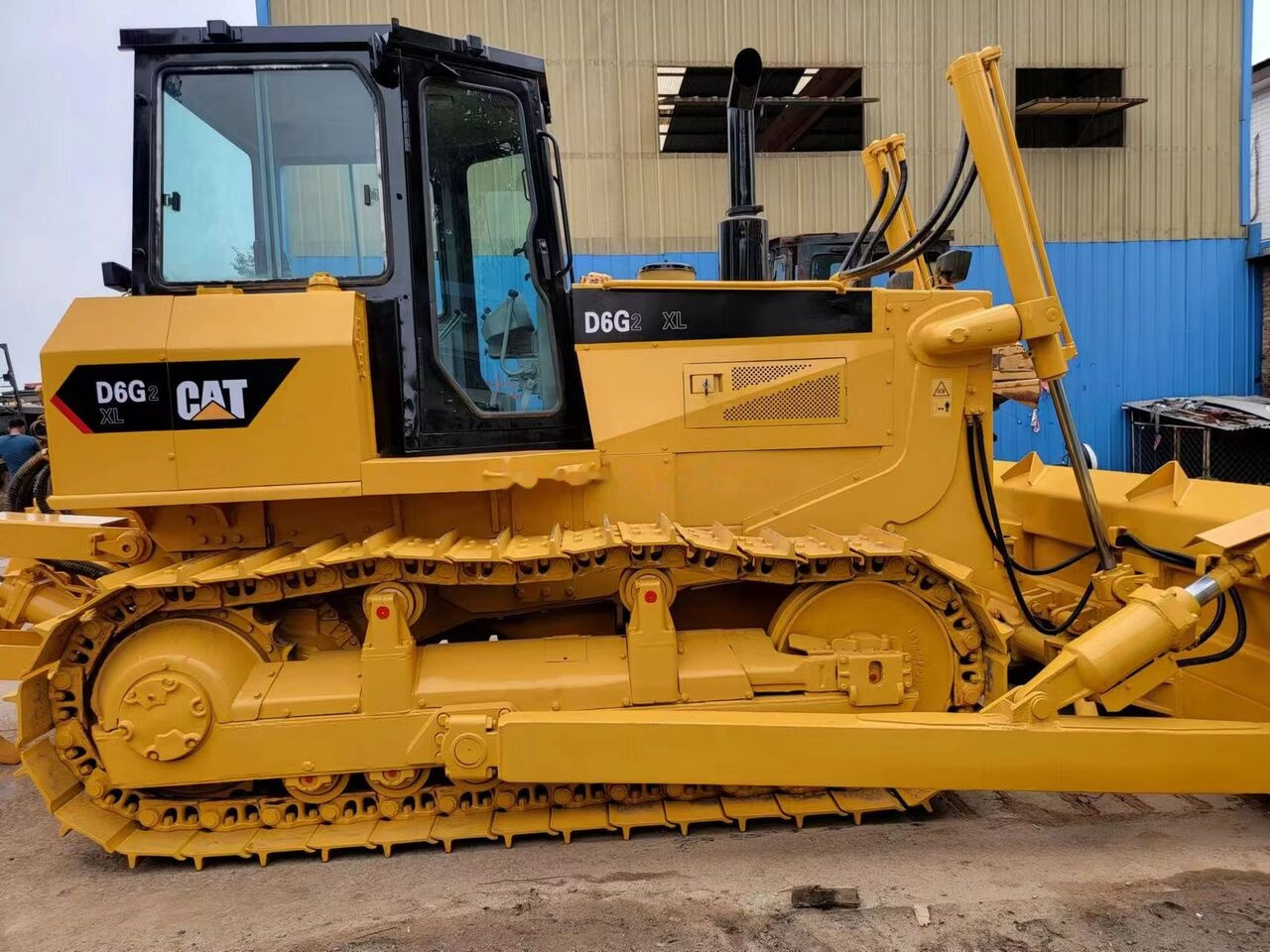 Caterpillar D6G - Buldozer: fotoğraf 2 Caterpillar D6G - Buldozer: fotoğraf 2
